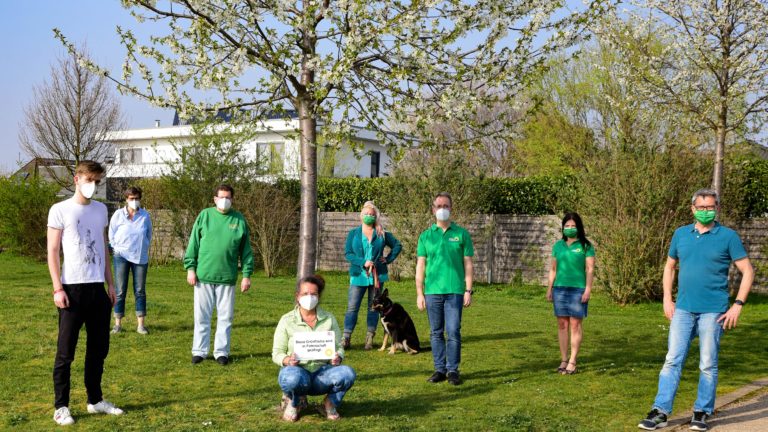 GRÜNE übernehmen Baumpatenschaft in Wesseling